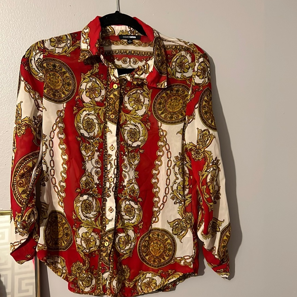 Fashion nova button down shirt